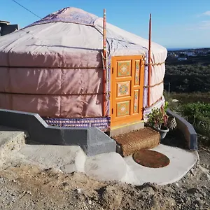 yurta-de-arico.in-canary-islands.com/